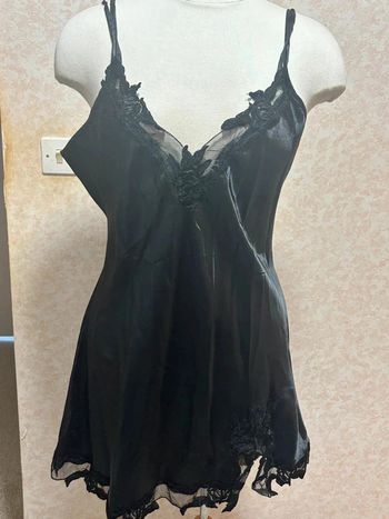Nuisette taille 46-48 marque QLS la source