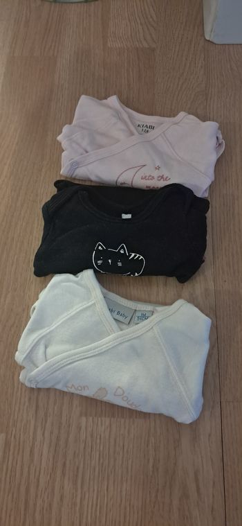 Lot de 3 body manches longues 1mois