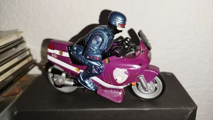 Figurine Robocop moto bike figure 1994