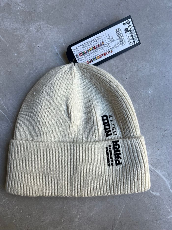 Bonnet - photo numéro 2