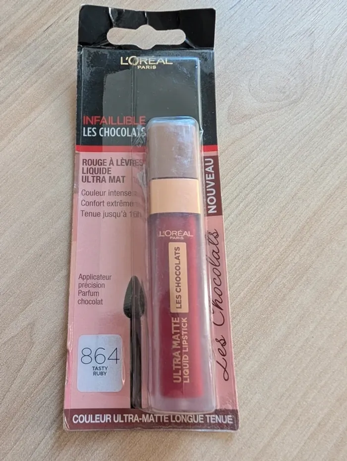 Rouge à lèvres liquide ultra mât tasty ruby - photo numéro 2