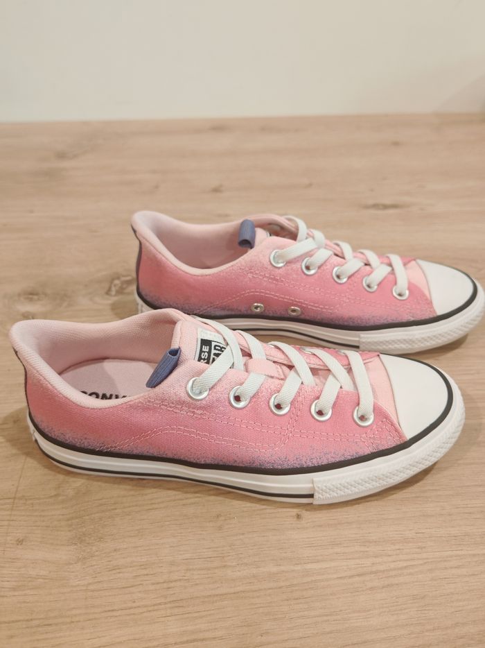 Converse fille, taille 34 - photo numéro 3