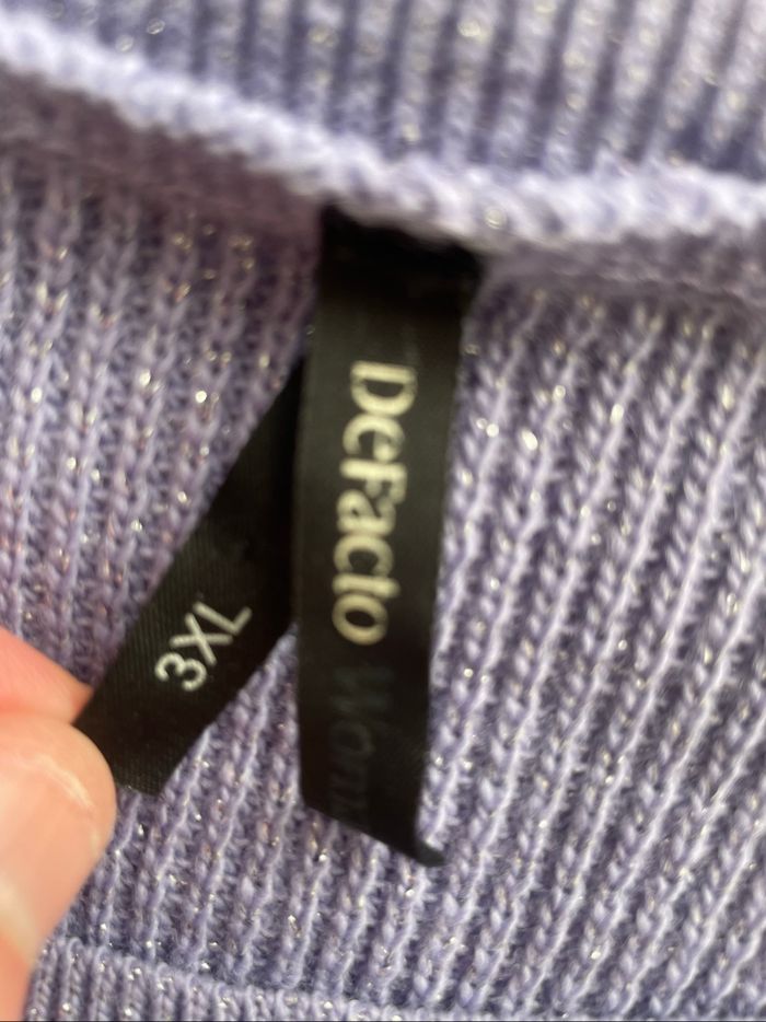 Pull à paillettes DeFacto taille 42/XL - photo numéro 4