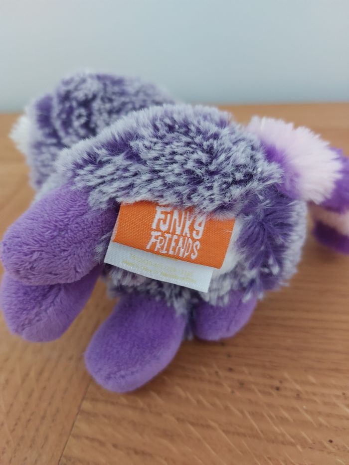 Peluche famosa funky friend - photo numéro 3