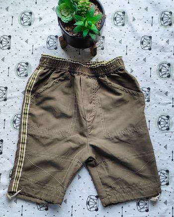 Short taille 18 mois