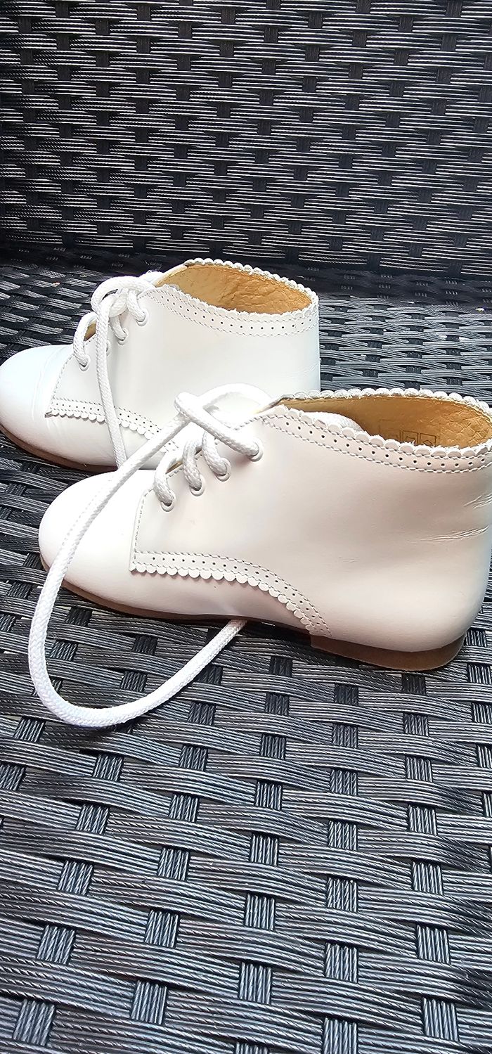 Chaussures Blanches 25 - photo numéro 3