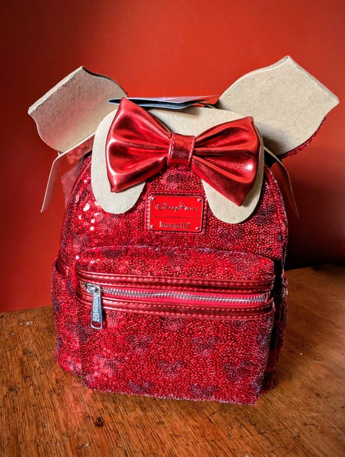 Loungefly rouge sequin mickey