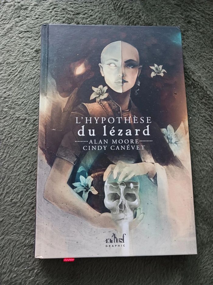 L’Hypothèse du Lézard – Alan Moore (sans jaquette, très bon état) - photo numéro 2