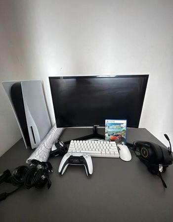 SETUP PS5 COMPLET ( ps5,  écran, accessoires)
