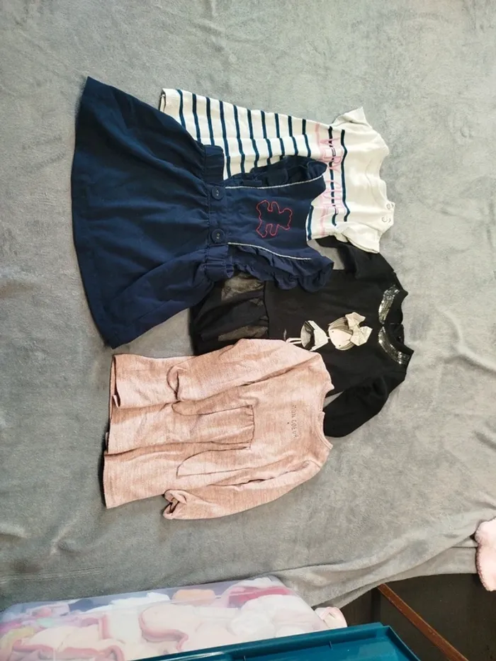 Lot de robe 18 mois - photo numéro 4