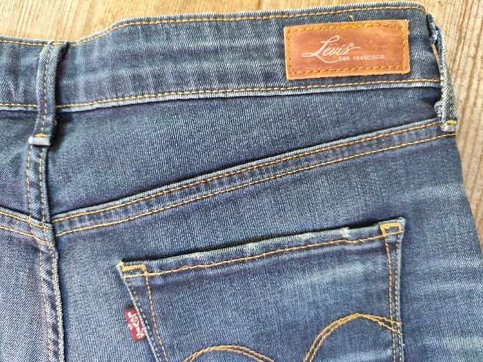 Jeans Levi's femme demi curve  classic t.31 - photo numéro 8