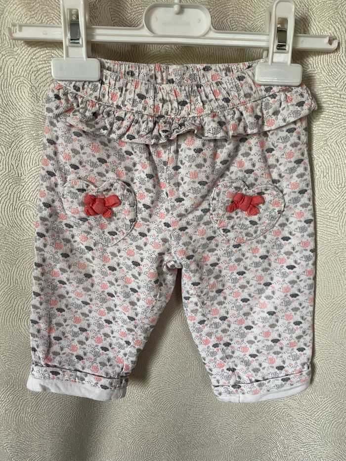 Superbe pantalon velours doublé 9 mois Mots d’enfants
