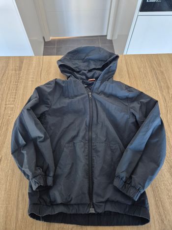 Manteau coupe vent Garçon T 8 ans 