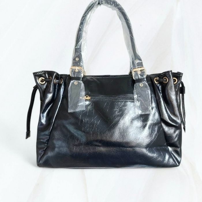 Grand sac craquelé noir Flora Co - photo numéro 3