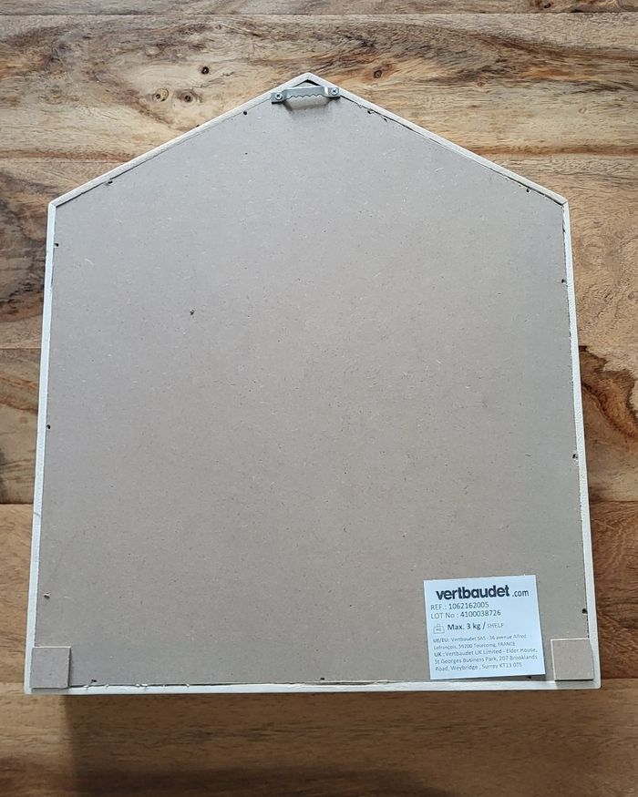 Étagère en forme de maison - photo numéro 2