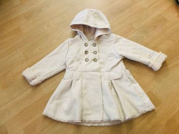 Superbe Manteau chaud  fille taille 2 ans