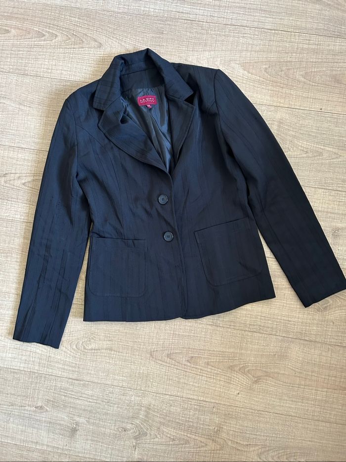Blazer noir La City taille 42 excellent état - photo numéro 7