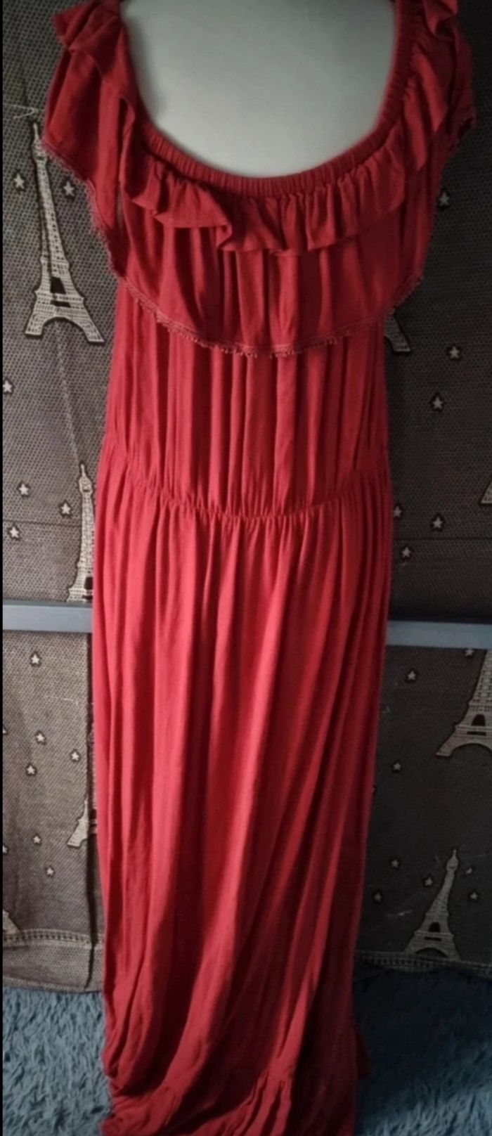 Robe longue bordeaux large taille 42 - 48 voir plus - photo numéro 7