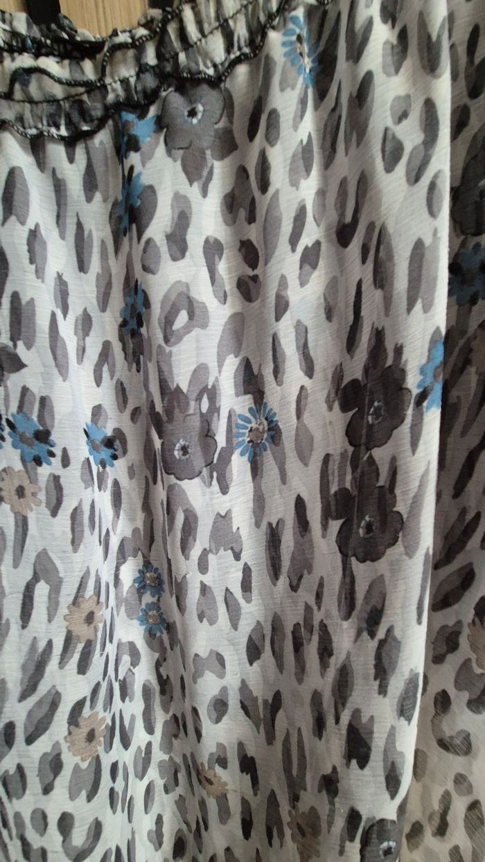 Tunique épaule dénudé - photo numéro 3