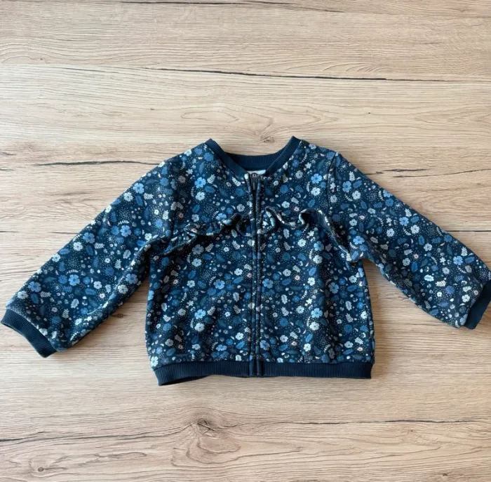Lot de 18 vêtements automne hiver bébé fille 18 mois en excellent état - photo numéro 11