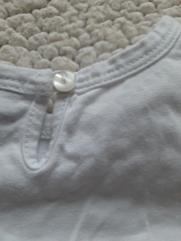7 t shirt 12 mois - photo numéro 9