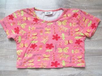 Crop-top pêche Papillons Kiabi (2) 8 ans