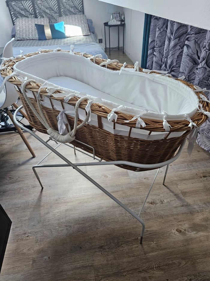 Couffin  bébé  osier - photo numéro 2