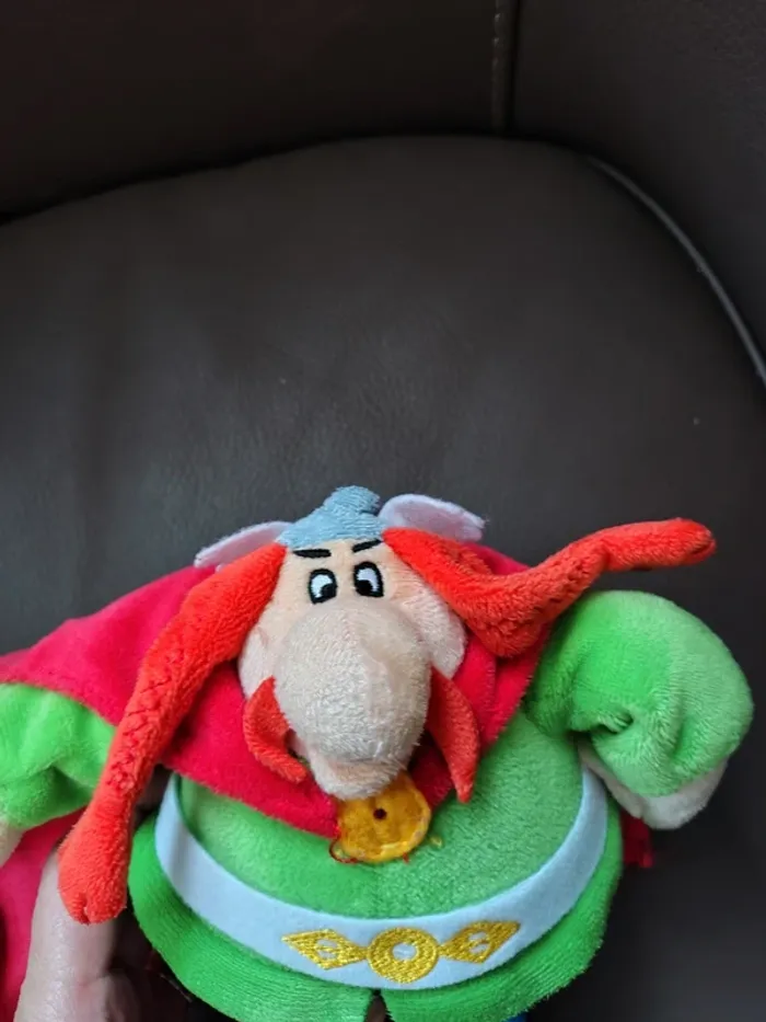 Petite peluche collection Astérix et Obélix le druide et le chef - photo numéro 5