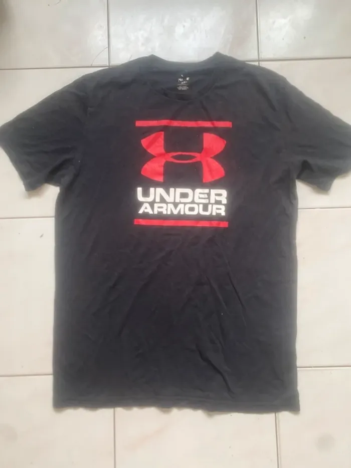 Tee shirt Under Armour Noir Rouge M