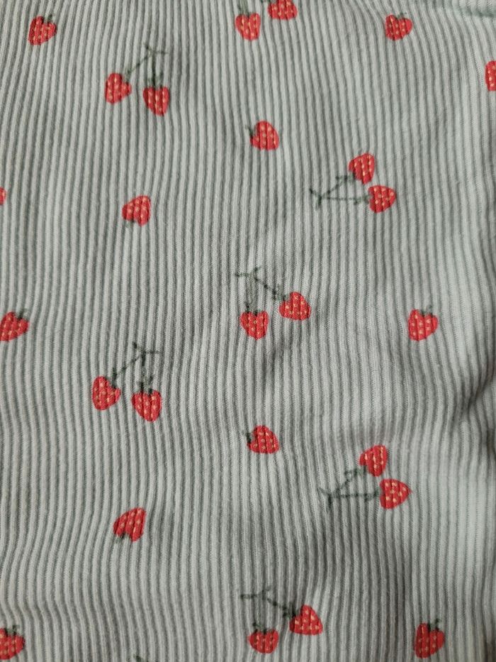 Pyjama léger taille 36 mois - photo numéro 4