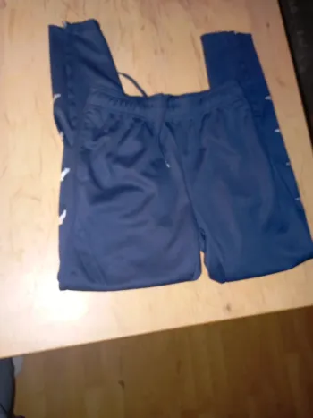 Bas jogging kappa 14 a neuf