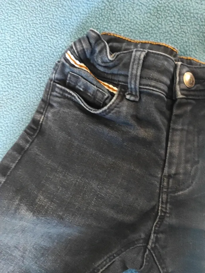 Pantalon garçon 5 ans - photo numéro 7