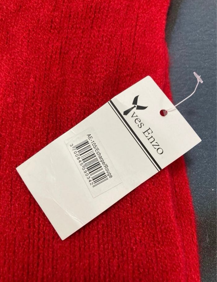 Écharpe rouge : Yves Enzo - photo numéro 6