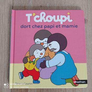 T' choupi dort chez papi et mamie