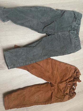 2 pantalons orchestra 23 mois
