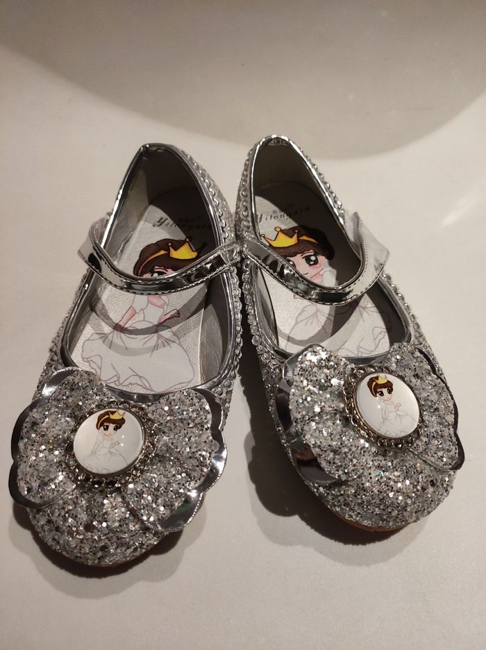 Chaussure princesse paillettes argentees 32 - photo numéro 6