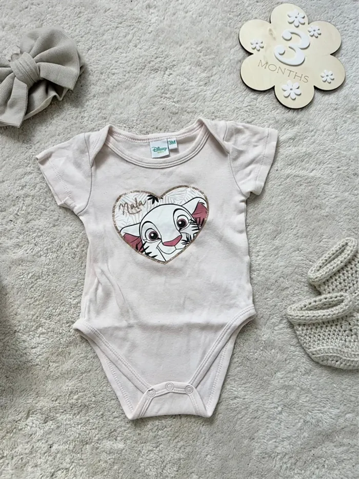 Lot 8 body Disney 3 mois - photo numéro 8