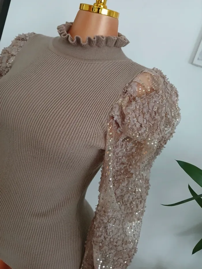 Magnifique pull de Soirée Taille M🌿💝 - photo numéro 5