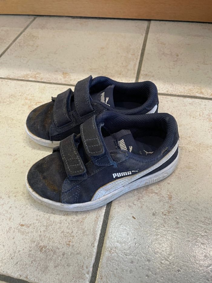 Baskets Puma à scratchs taille 28 - photo numéro 3