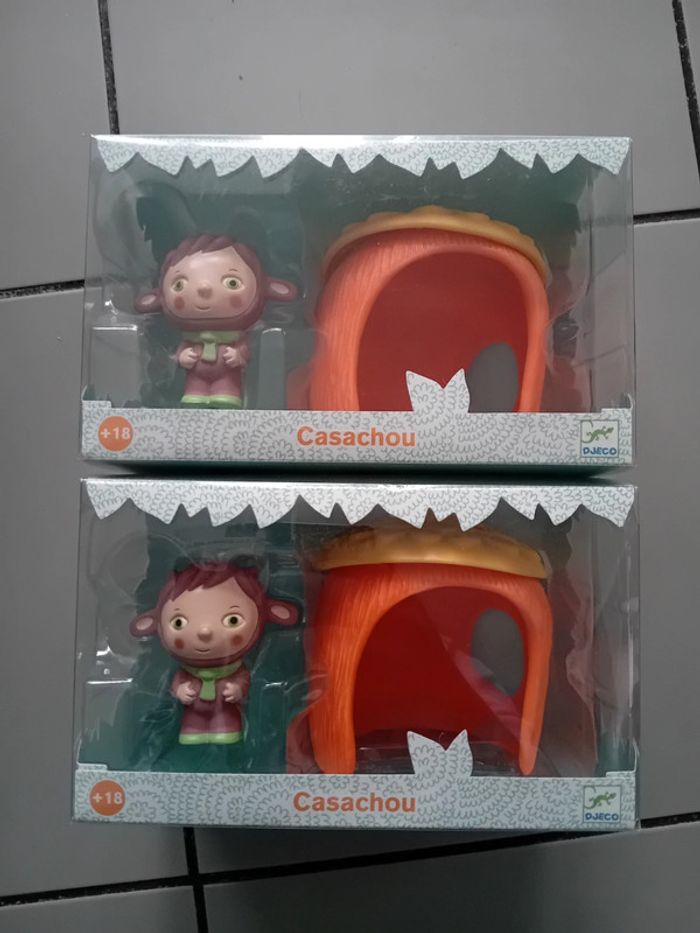 Lot de casachou jouets des 18 mois neufs