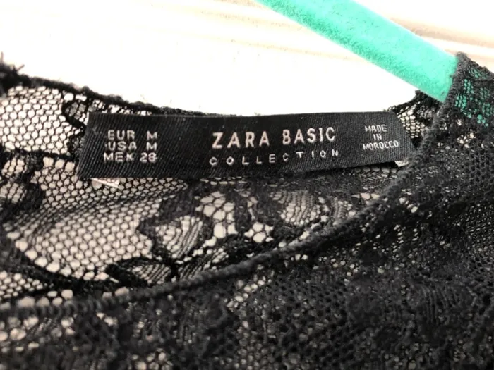 Blouse haute Zara noire - photo numéro 4