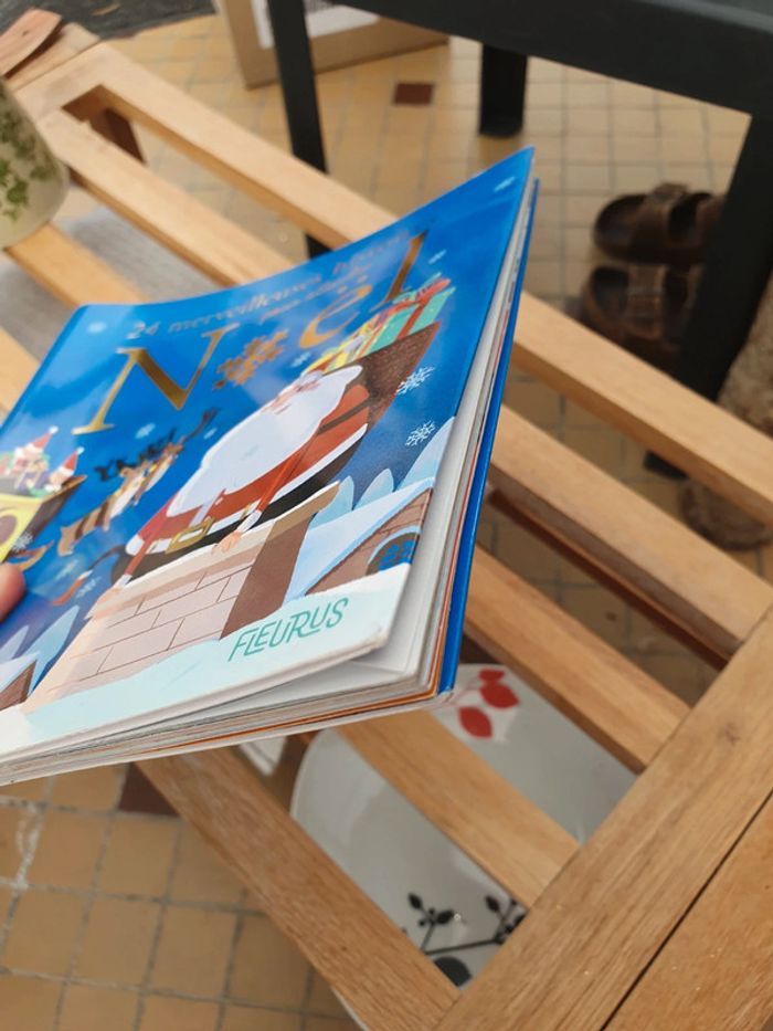 Livre 24 merveilleuses histoires pour attendre Noël - photo numéro 7