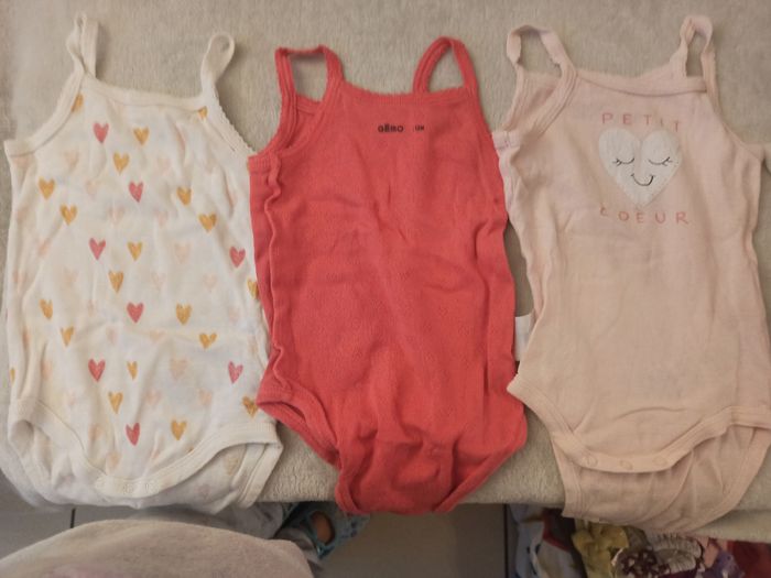Vêtements fille 12 mois - photo numéro 5