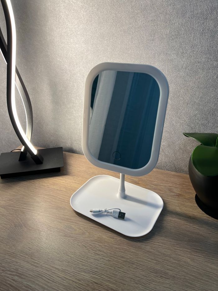 Miroir, lumineux, tactile neuf - photo numéro 5