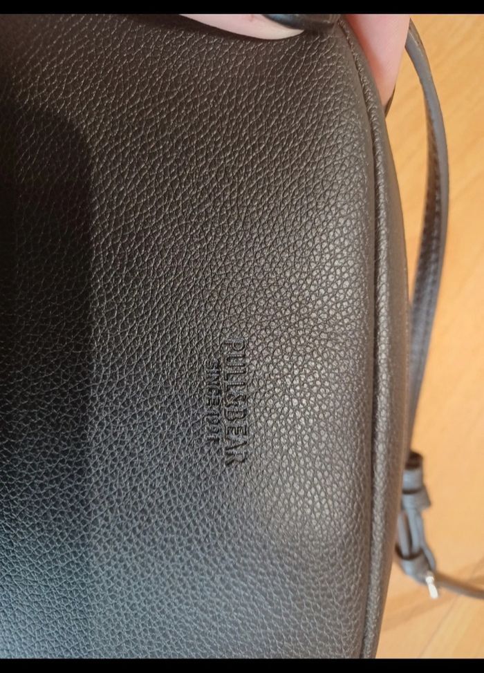 Petit sac noir Pull&bear - photo numéro 2