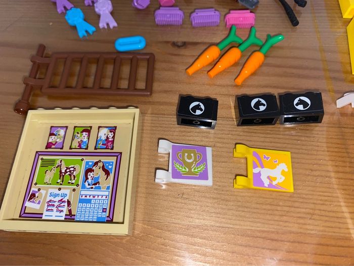 Lot de + de 150 pièces lego sur le thème de l’équitation. - photo numéro 11