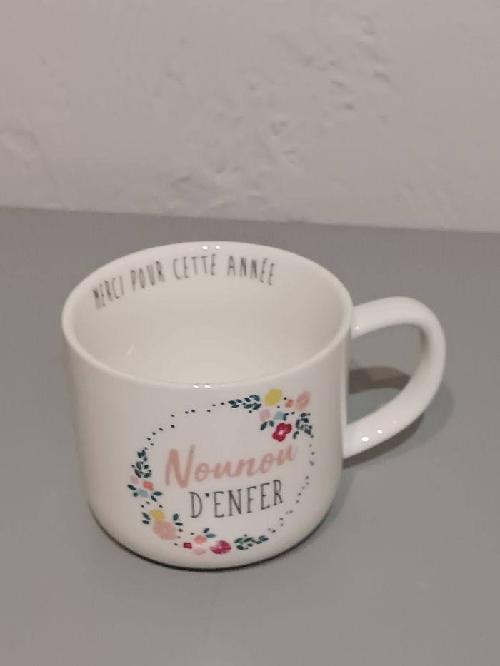 Mug Nounou d'enfer - photo numéro 5