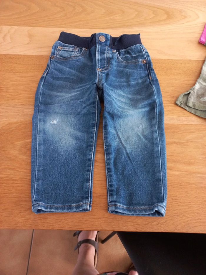 Ensemble garçon BabyGap taille 12-18 mois - photo numéro 2
