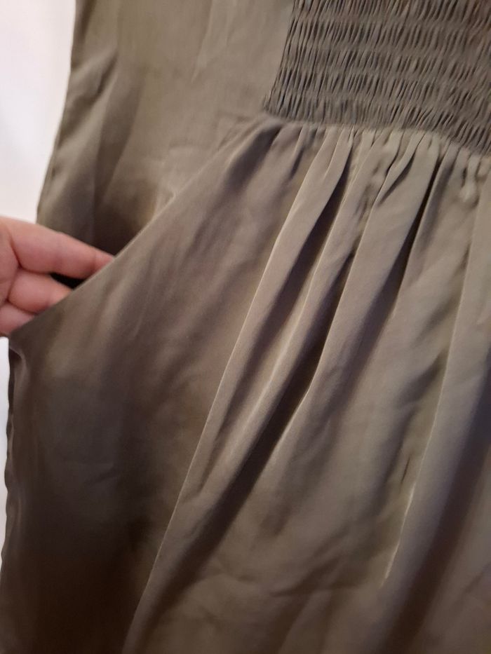 Robe kaporal taille 34 en très bon état - photo numéro 3