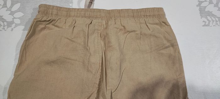 Pantacourt beige T : 6/7 ans - photo numéro 5